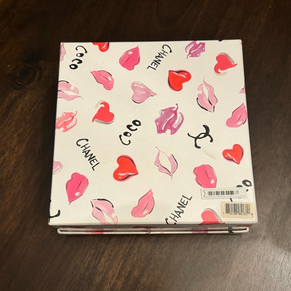Coco Chanel Box - Picture 2 of 4